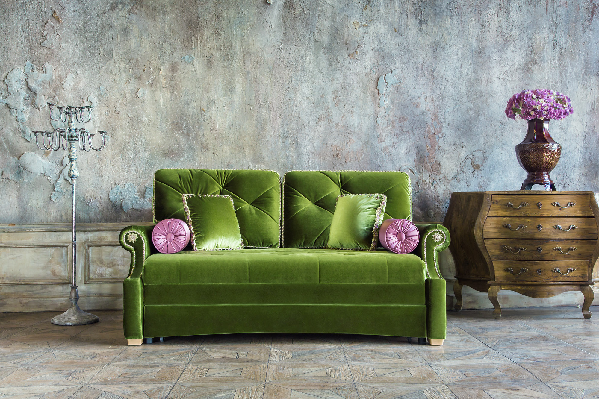 Зеленый диван в интерьере. Изумрудный диван в интерьере гостиной. – СтатьиAnderssen - Краснодар