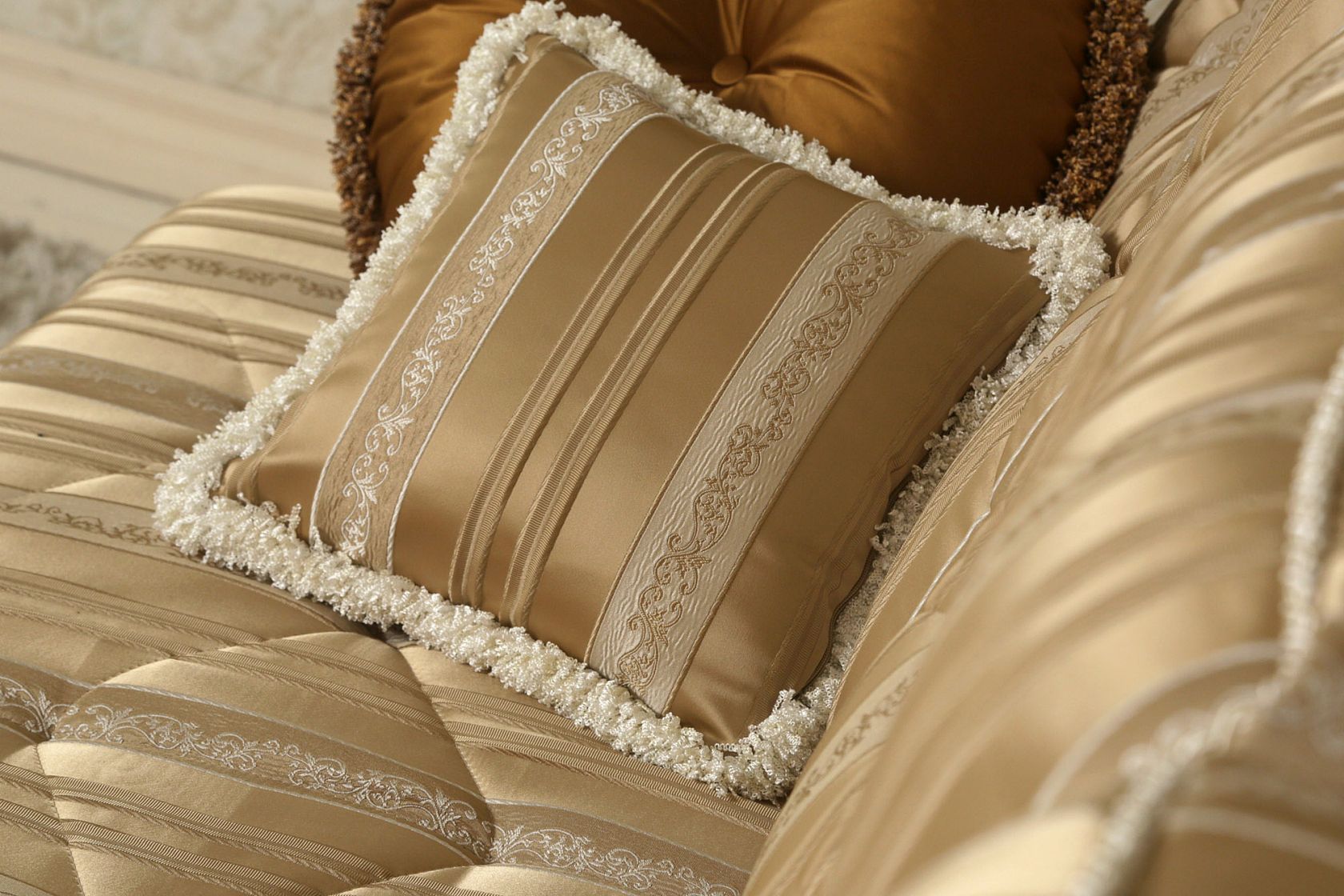 Купить Прямой диван-кровать «ЗИМНЯЯ ВЕНЕЦИЯ 3-Х МЕСТНАЯ» (еврософа) в интернет магазине Anderssen - изображение 4