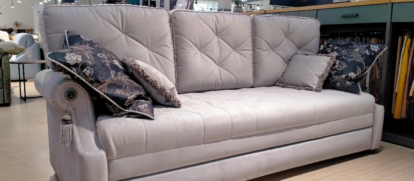 Купить прямой диван «Зимняя венеция диван-кровать (3-х мест)» в интернет магазине Anderssen - изображение 1